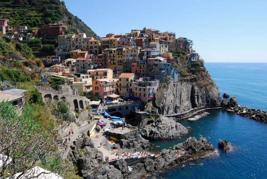 Florence: Cinque Terre Day Trip with Optional Street Food - Monterosso al Mare: the place to slow down