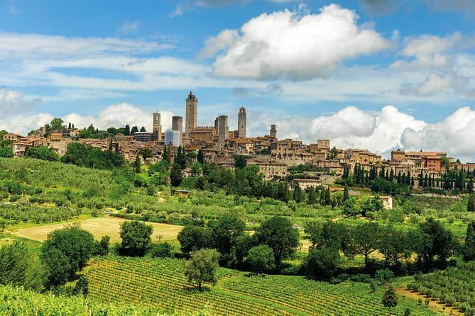 Florence Day Trip: Pisa, San Gimignano and Siena with Lunch - Pisa and the Leaning Tower photo stop