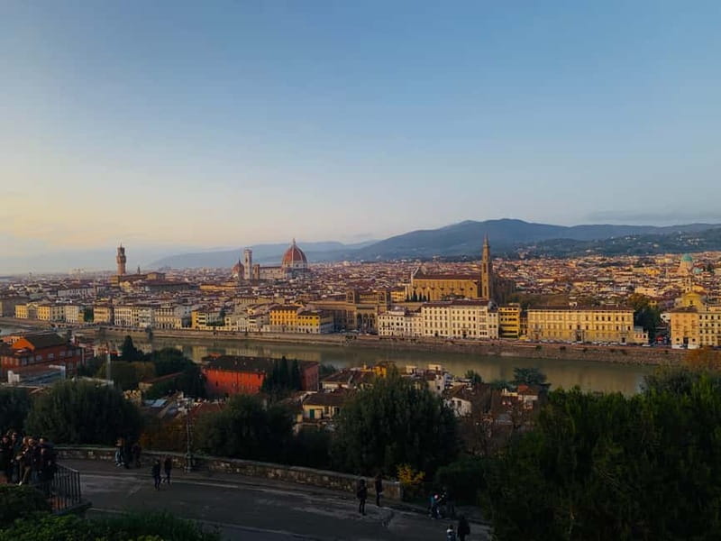 Florence: E-Bike Tour with Michelangelo Square - Churches, palaces, and squares along the way