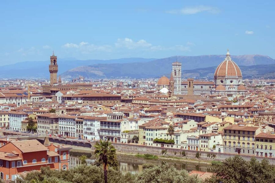 Florence: Eco-Friendly Golf Cart City Tour with Audio Guide - Key points to know before booking