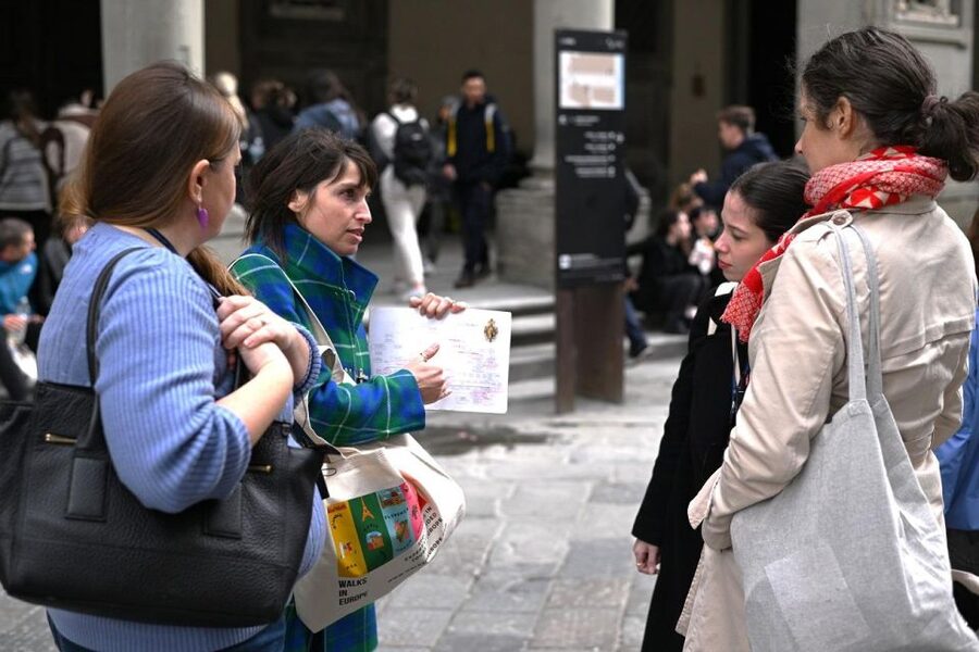 Florence: Guided Tour of Medici Family Secrets and Chapels - Who will get the most from this Medici walk