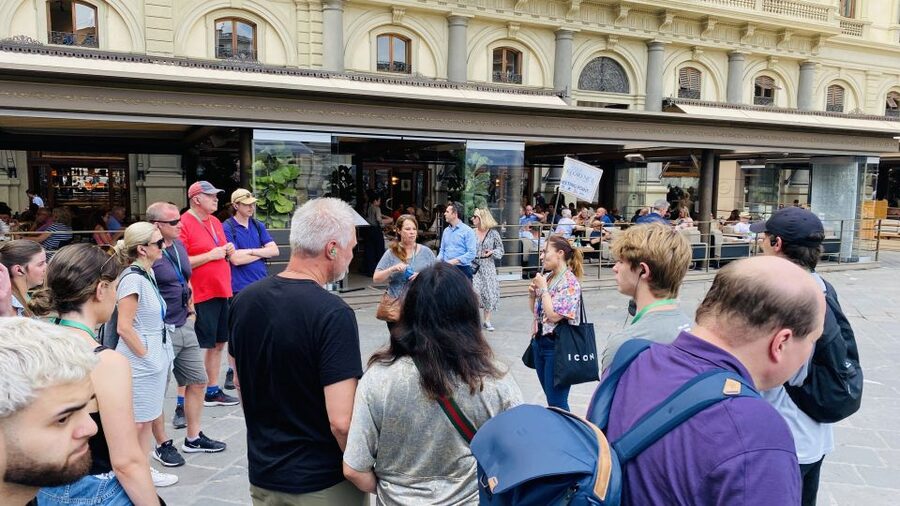 Florence: Guided Walking Tour - Finishing near Pitti Palace