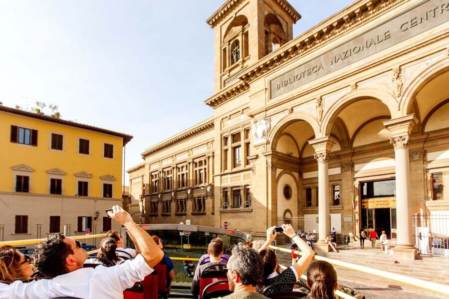 Florence: Hop-on Hop-off Bus Tour: 24, 48 or 72-Hour Ticket - Piazzale Michelangelo is the must-do stop