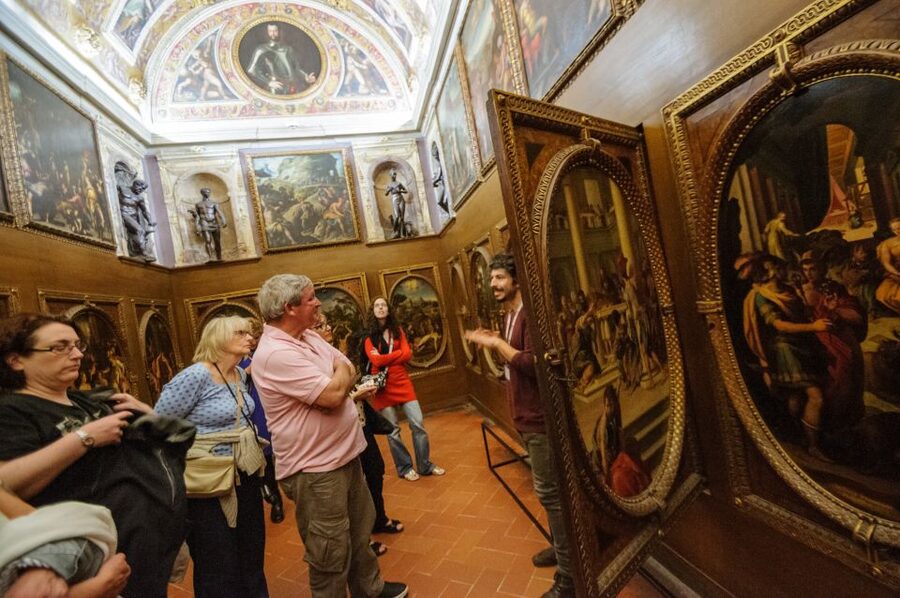 Florence: Palazzo Vecchio Entrance Ticket & Audioguide - The Salone dei Cinquecento and Vasari’s grand message