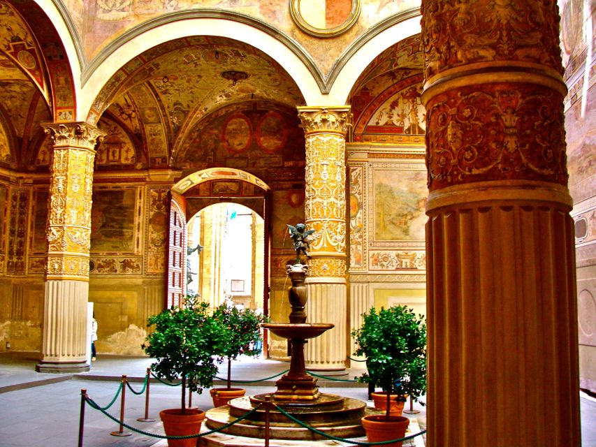 Florence: Palazzo Vecchio Guided Tour - Medici rooms, art, and palace intrigue