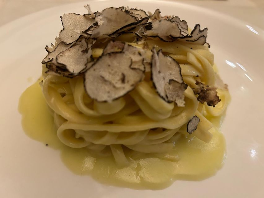 Florence: Pasta & Tiramisu Cooking Class with Unlimited Wine - Key points before you book