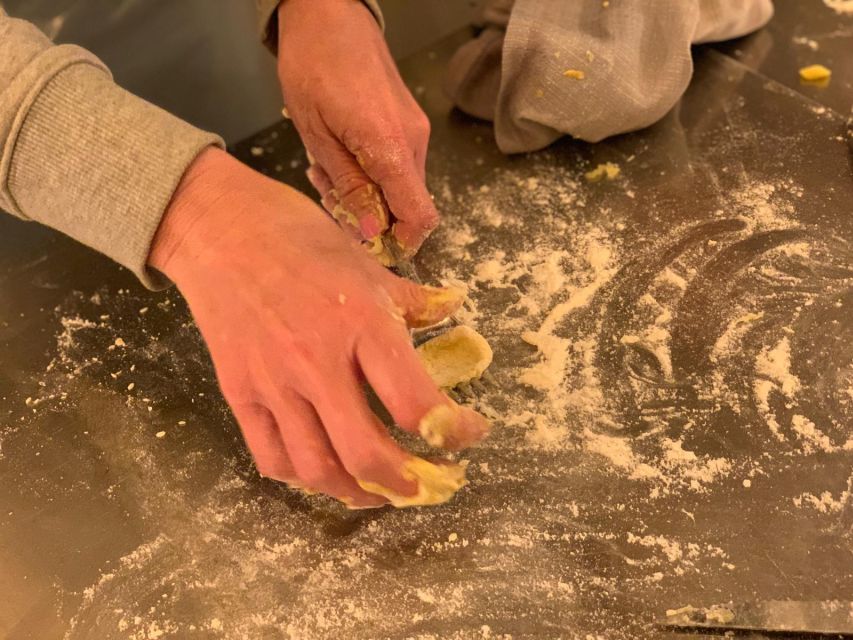 Florence: Pasta & Tiramisu Cooking Class with Unlimited Wine - Making tiramisu before dinner