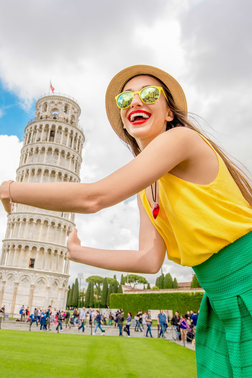 Florence: Pisa, Siena and San Gimignano Day Trip with Lunch - Lunch and wine at Poggio ai Laghi