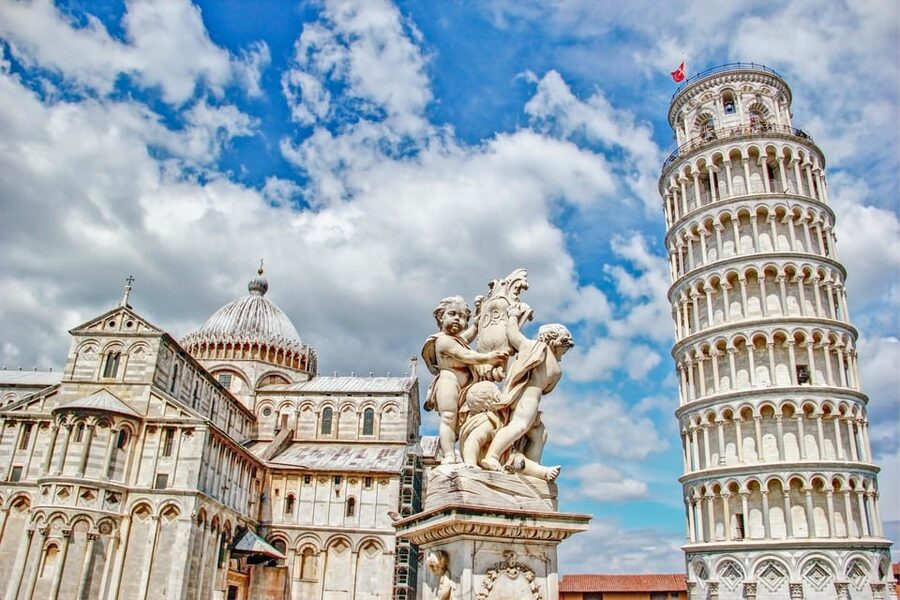 Florence: Pisa, Siena and San Gimignano Day Trip with Lunch - Pisa and the Piazza dei Miracoli