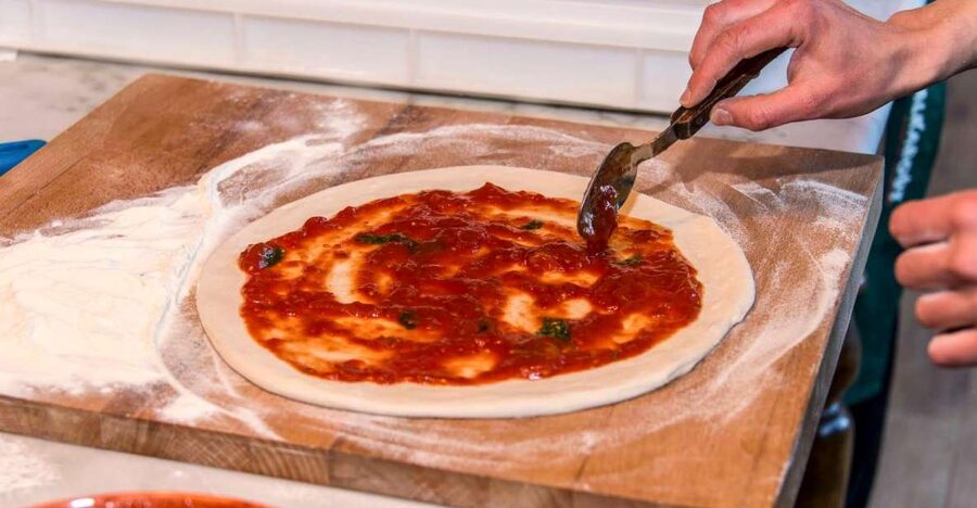 Florence: Pizza and Gelato Class at a Tuscan Farmhouse - The welcome and the farmhouse setting