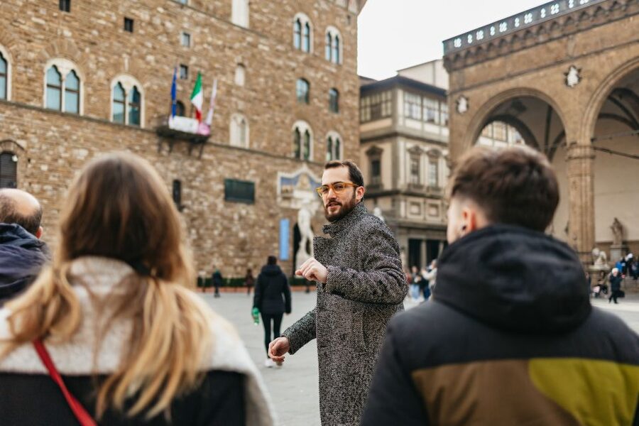Florence: Skip-the-Line Uffizi Small Group Tour - A good introduction to Renaissance Florence