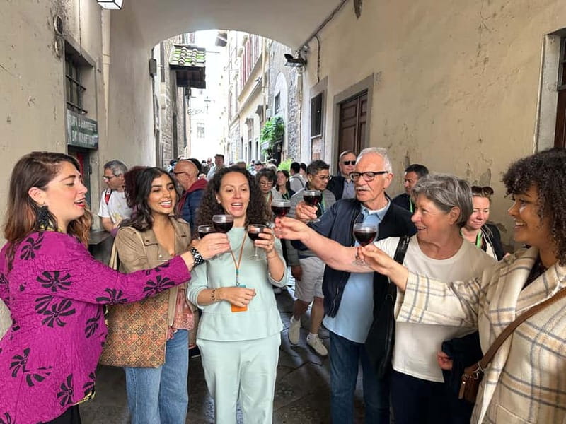 Florence: Street Food Tour with Wine & Local Guide - Why a food walk is a smart first Florence activity
