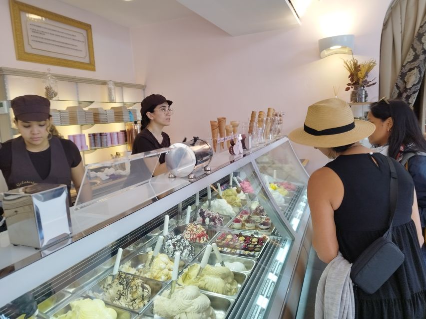 Florence: Street Food Walking Tour with Wine - Sweet stops, cantucci, and gelato near Ponte Vecchio
