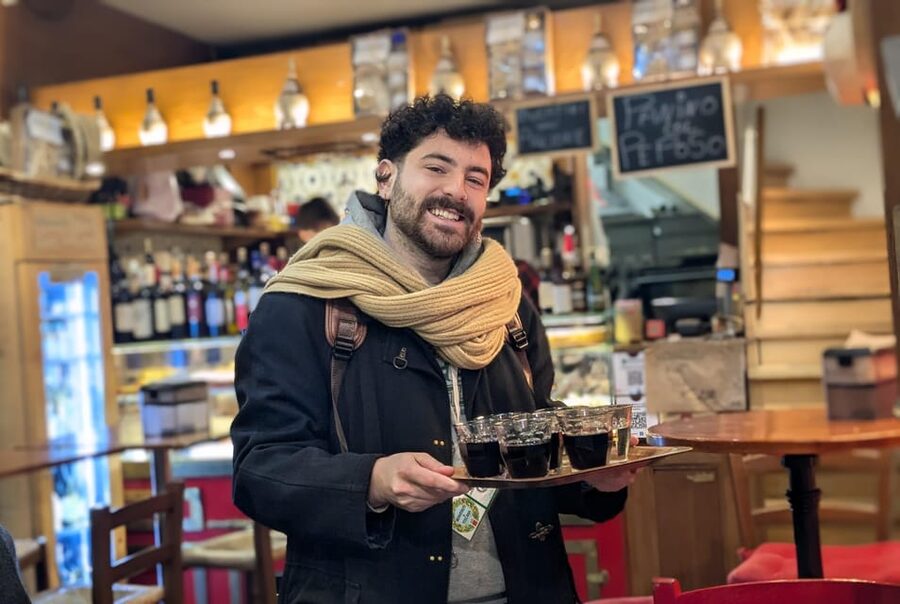 Florence: Street Food Walking Tour with Wine - Meeting at the Medici Chapels