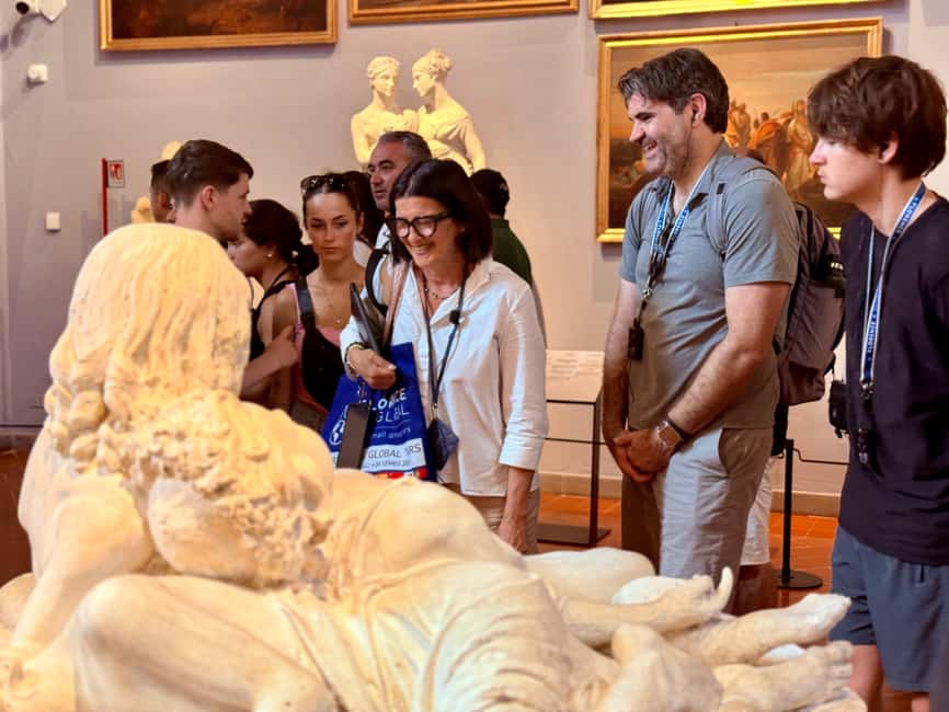 Florence: Uffizi & Accademia Small Group Walking Tour - Key points to know before booking