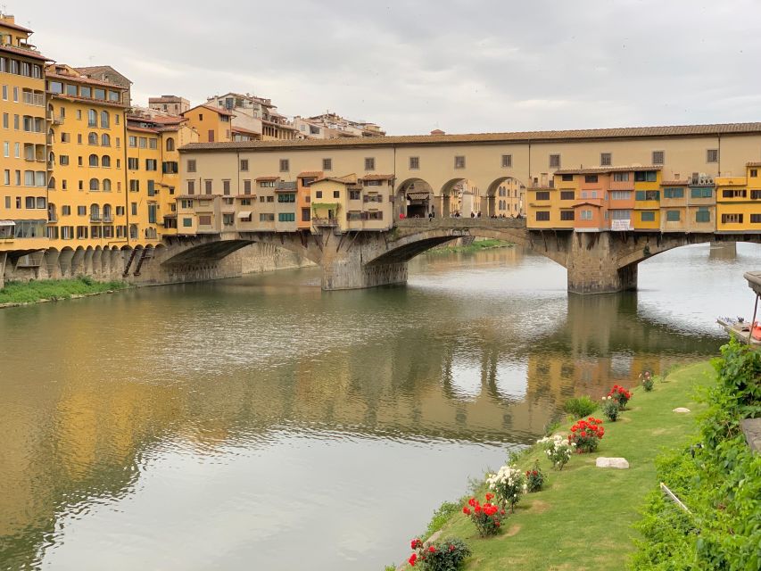 Florence: Uffizi Gallery Small-Group Guided Tour with Ticket - Meeting at the Nicola Pisano Statue