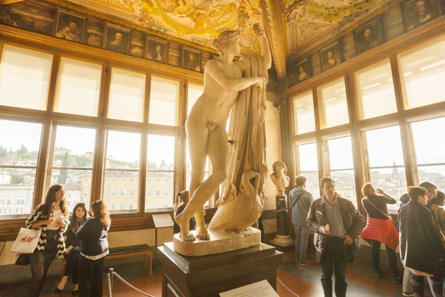 Florence: Uffizi Gallery Tickets with Optional Audio Guide - Audio guide or independent visit?