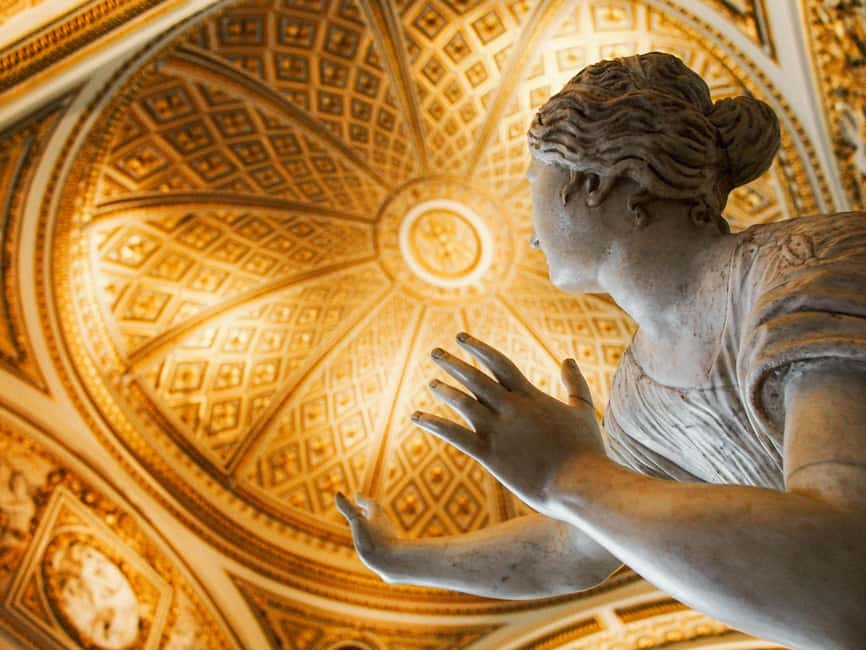 Florence: Uffizi Guided Tour with Skip-the-Line Entry Ticket - The first artworks: learning to read Florence’s paintings