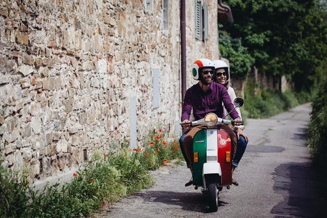 Florence Vespa Tour: Tuscan Hills and Italian Cuisine - Villa del Poggio Imperiale in Arcetri