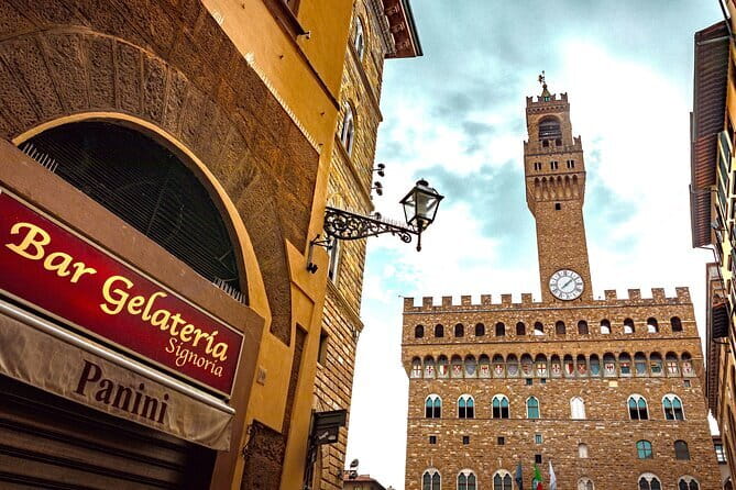 Florence Walking Tour - Santa Croce Square and the finish
