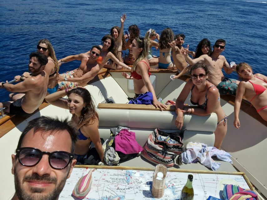 Forio: Ischia Island Boat Tour with Local Lunch and Swimming - A generous lunch cooked on the boat