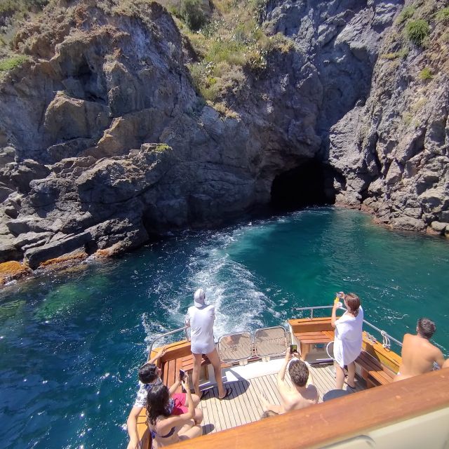 Forio: Ischia Island Boat Tour with Local Lunch and Swimming - San Montano and the warm-water stop