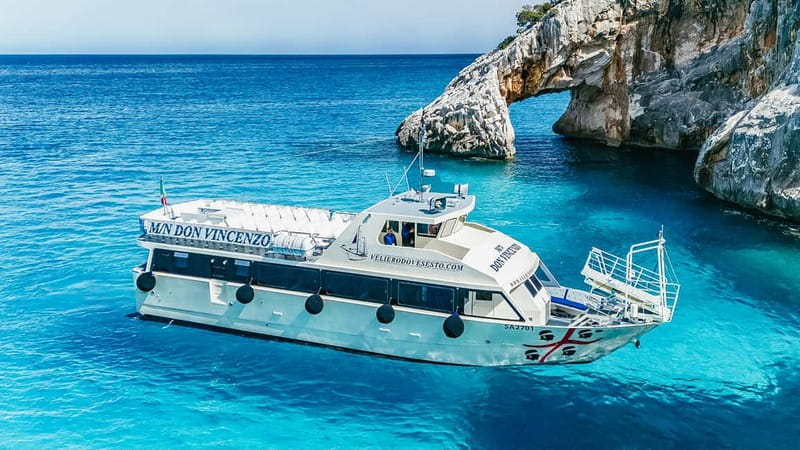 From Cala Gonone: Gulf of Orosei Cruise to Cala Goloritzè - Cala Mariolu, the main swimming stop