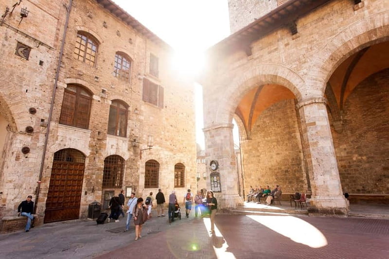 From Florence: San Gimignano, Siena, and Chianti Wine Tour - The Chianti estate: the day’s food and wine centerpiece