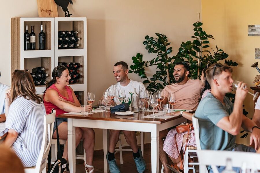 From Florence: Small Group Wine Tasting Tour to Tuscany - Small details that make the day easier