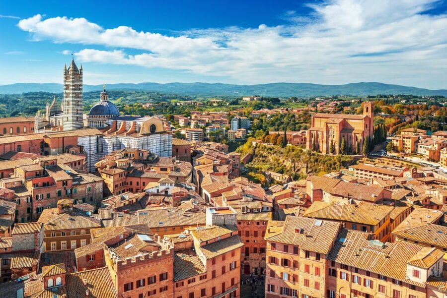From Florence: Tuscany Highlights Full-Day Tour - Siena, from major squares to the Cathedral