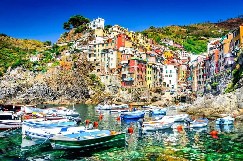 From La Spezia: Cinque Terre Small Group Tour with Limoncino - Vernazza: the postcard stop