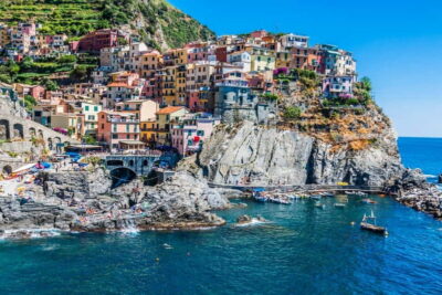 Cinque Terre Small Group Tour with Limoncino