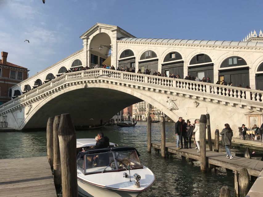 From Lake Garda: Full-Day Guided Group Tour of Venice - Three and a half hours to make Venice your own
