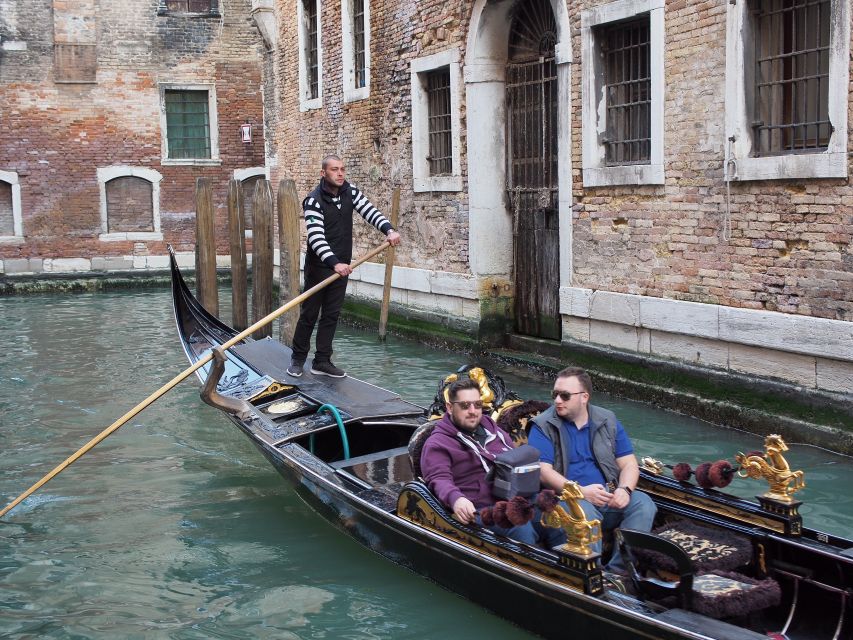 From Lake Garda: Full-Day Guided Group Tour of Venice - What the $94.37 price really covers