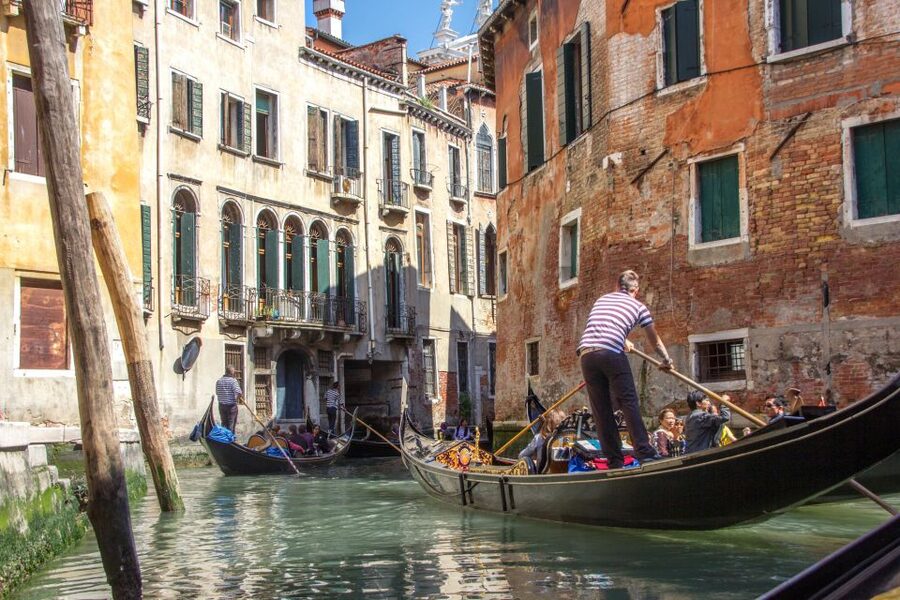 From Milan: Day Trip to Venice with Guided City Tour - Key points at a glance