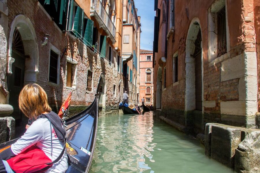 From Milan: Day Trip to Venice with Guided City Tour - The two-hour walk through Venice’s center