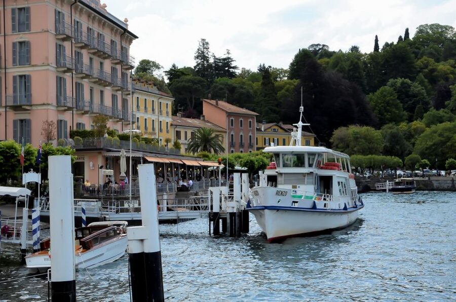From Milan: Lake Como Cruise with Visits to Como & Bellagio - Como, with time for old streets and a quick look around