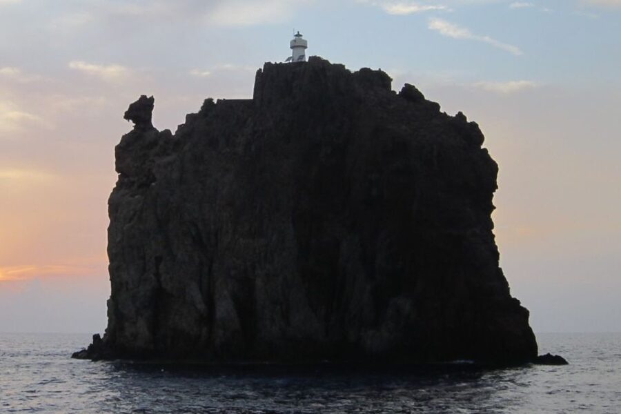 From Milazzo: Panarea and Stromboli Boat Trip by Night - Is $89 a fair price?