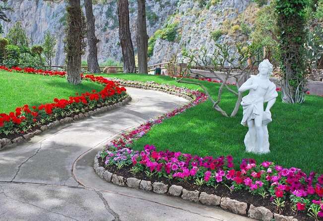 From Naples: Capri and Anacapri Small Group Tour + Ferry - The optional boat ride around Capri