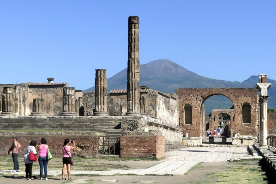 From Naples: Pompeii & Amalfi Coast Full-Day Trip with Lunch - Positano From the Lookout
