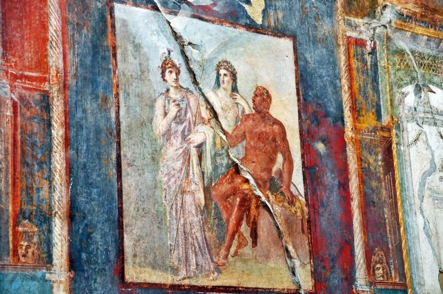 From Naples: Pompeii, Herculaneum, & Vesuvius Full-Day Tour - Herculaneum: smaller, more intimate, and remarkably preserved
