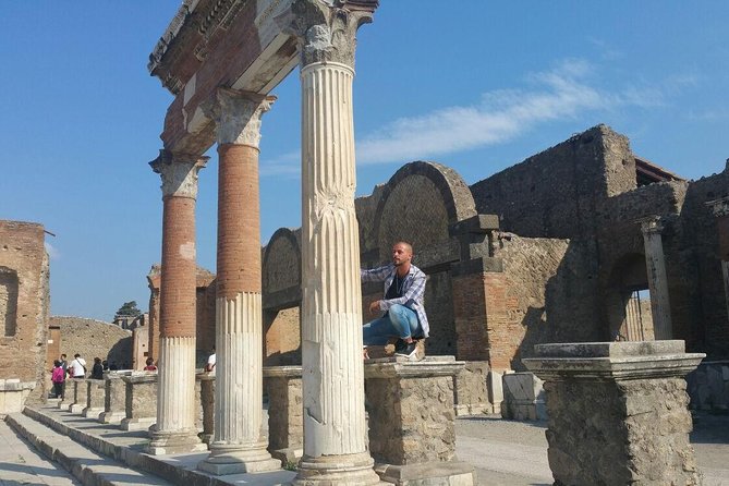 From Naples: Skip the Line Pompeii Guided Tour – Small Group - The Naples pickup and ride to the ruins