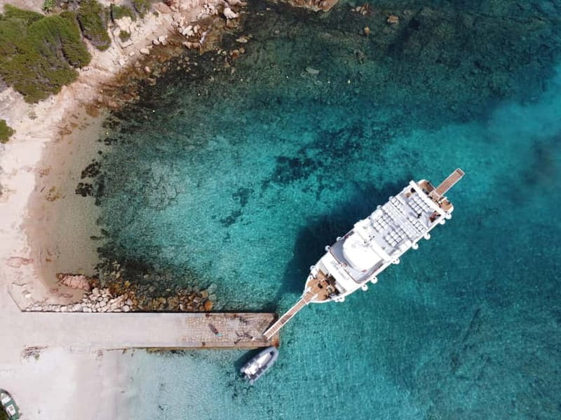 From Palau: 4 stops boat tour to La Maddalena archipelago - Santa Maria: the day’s longest beach break