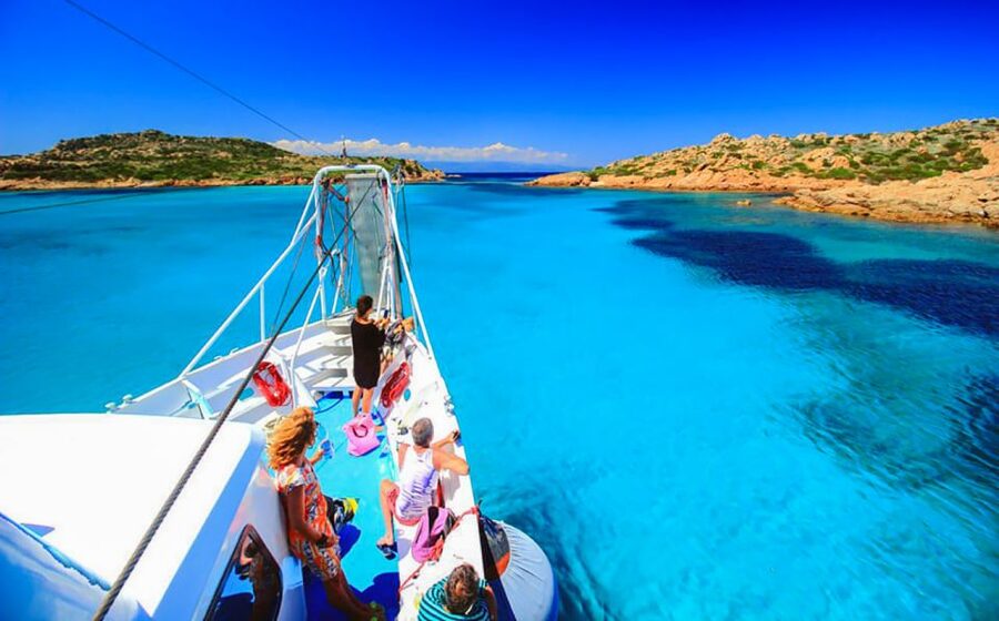 From Palau: La Maddalena Archipelago Day Tour by Boat - Food, drinks, and what to pack