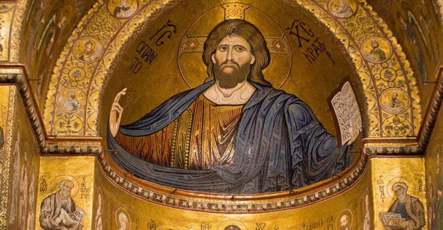 From Palermo: Monreale and Cefalù Half-Day Trip - Cefalù, where the church meets the beach