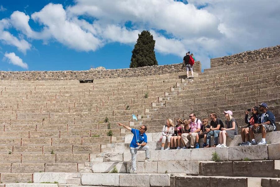 From Rome: Pompeii, Amalfi Coast, and Sorrento Day Trip - Cassino breaks make the long ride easier