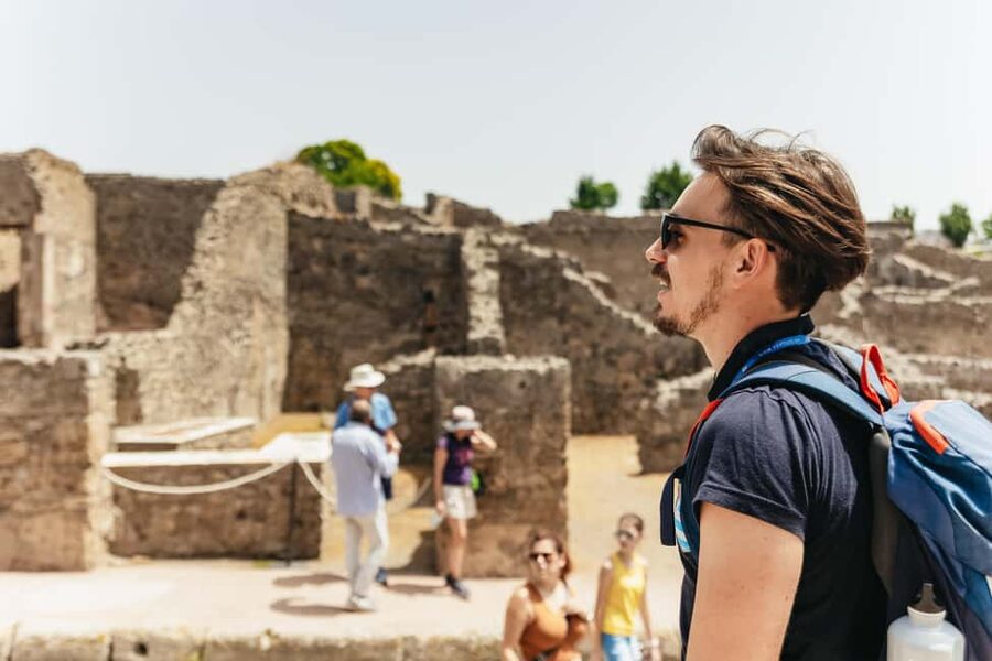 From Rome: Pompeii, Amalfi Coast, and Sorrento Day Trip - Two hours in Sorrento