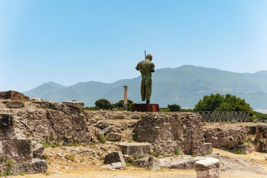 From Rome: Pompeii Day Trip with Optional Vesuvius and Lunch - Key points to know before you book