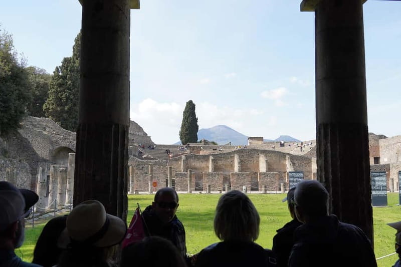From Rome: Sorrento & Pompeii Day Trip with Guide or Ticket - Lunch, breaks, and what you actually pay for