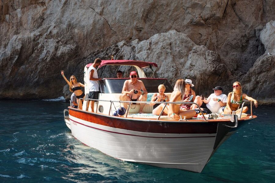 From Sorrento: Capri Island Boat Day Trip With Transfer - Four hours on Capri: use them carefully